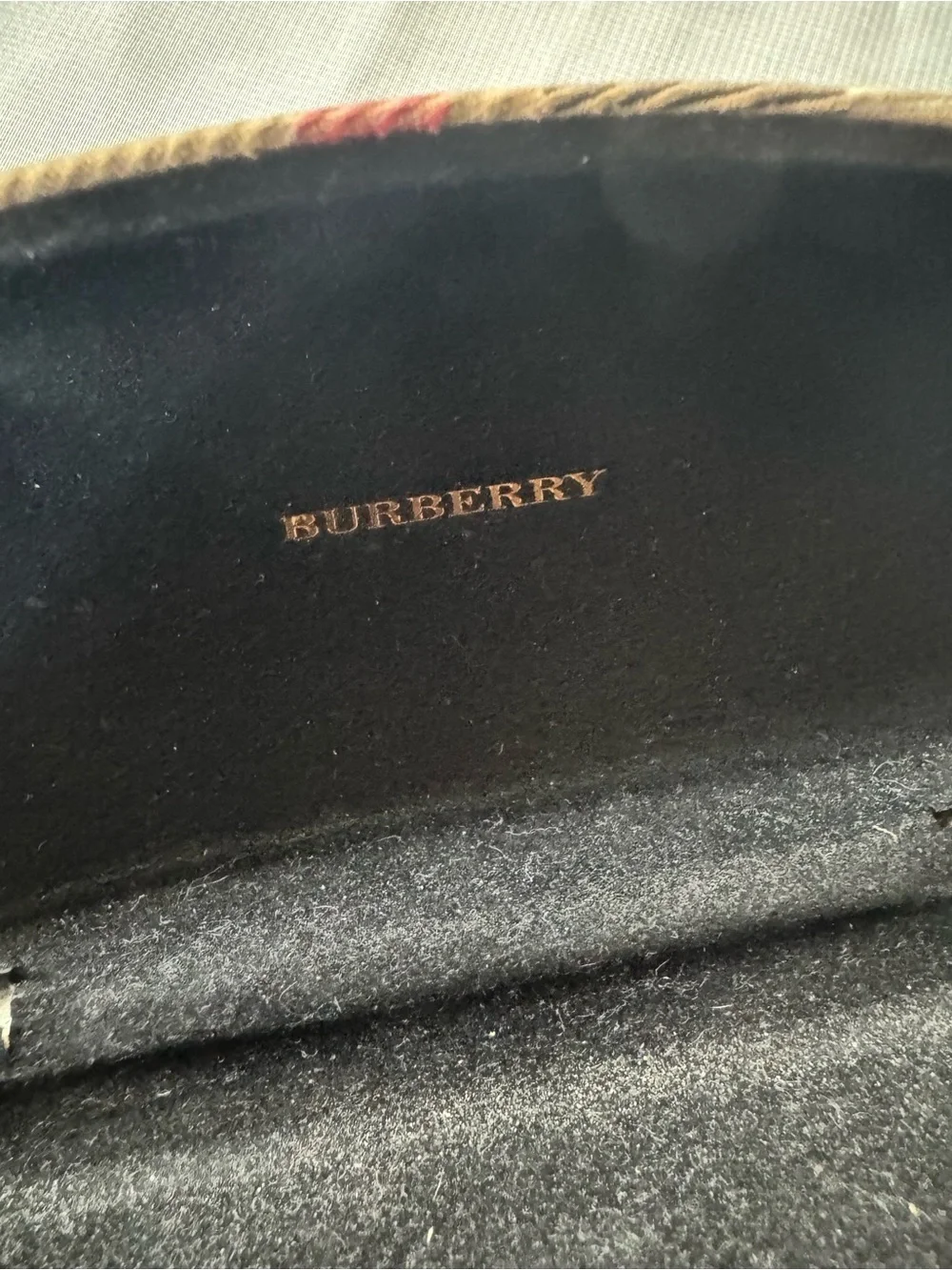 Burberry Signature Iconic Checkered Glasses Case in Beige & Brown — ‼️SEE NOTES